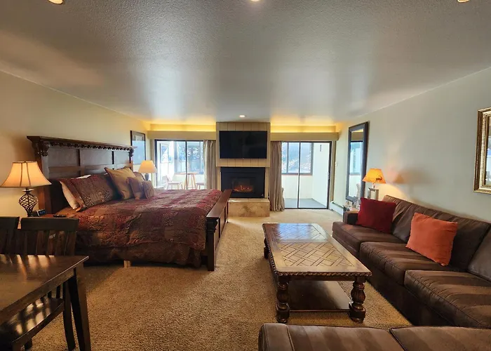 Copper Junction 204 Holiday home